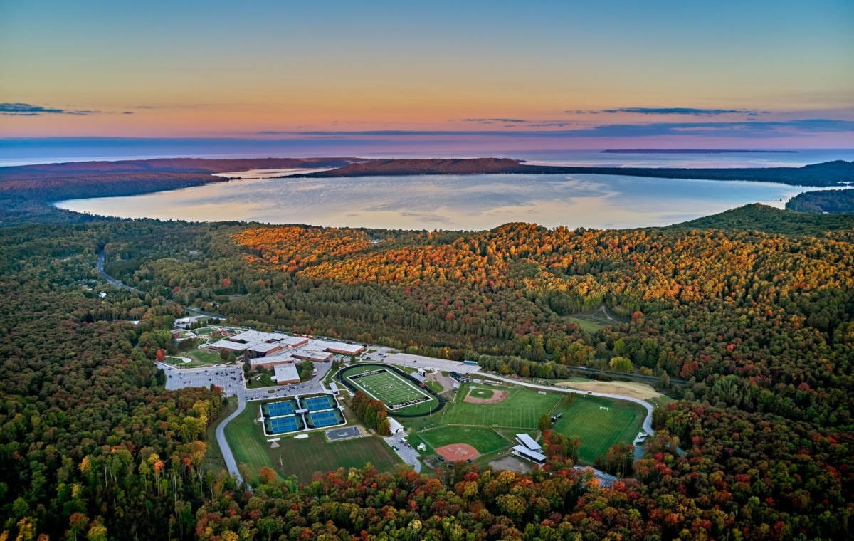 picture four of glen lake high school athletic program
